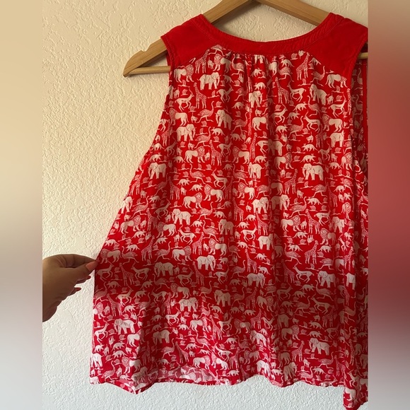 Maeve Melange Safari Red Elephant Print Sleeveless Top - 16W - Picture 5 of 7